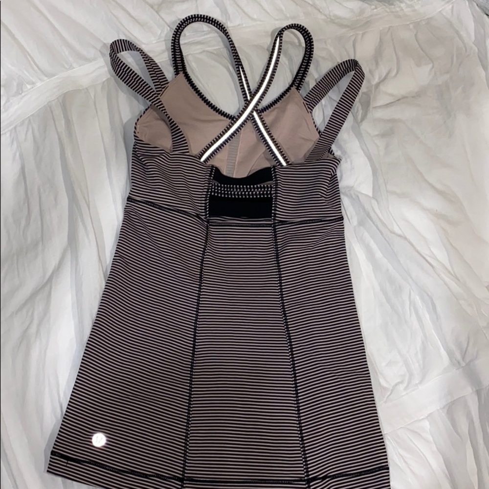 Lululemon tank top🤩